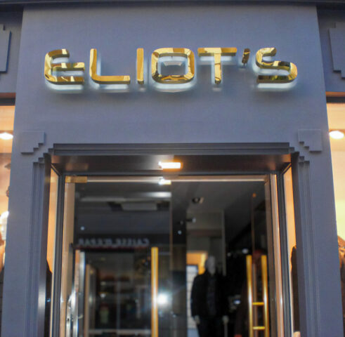 Lettres boîtiers or avec rétro-éclairage